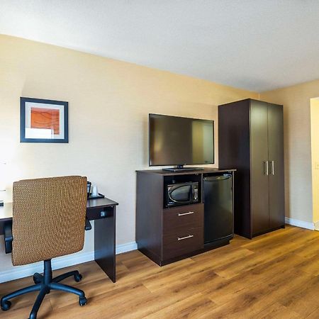 Comfort Inn Barrie Exterior foto