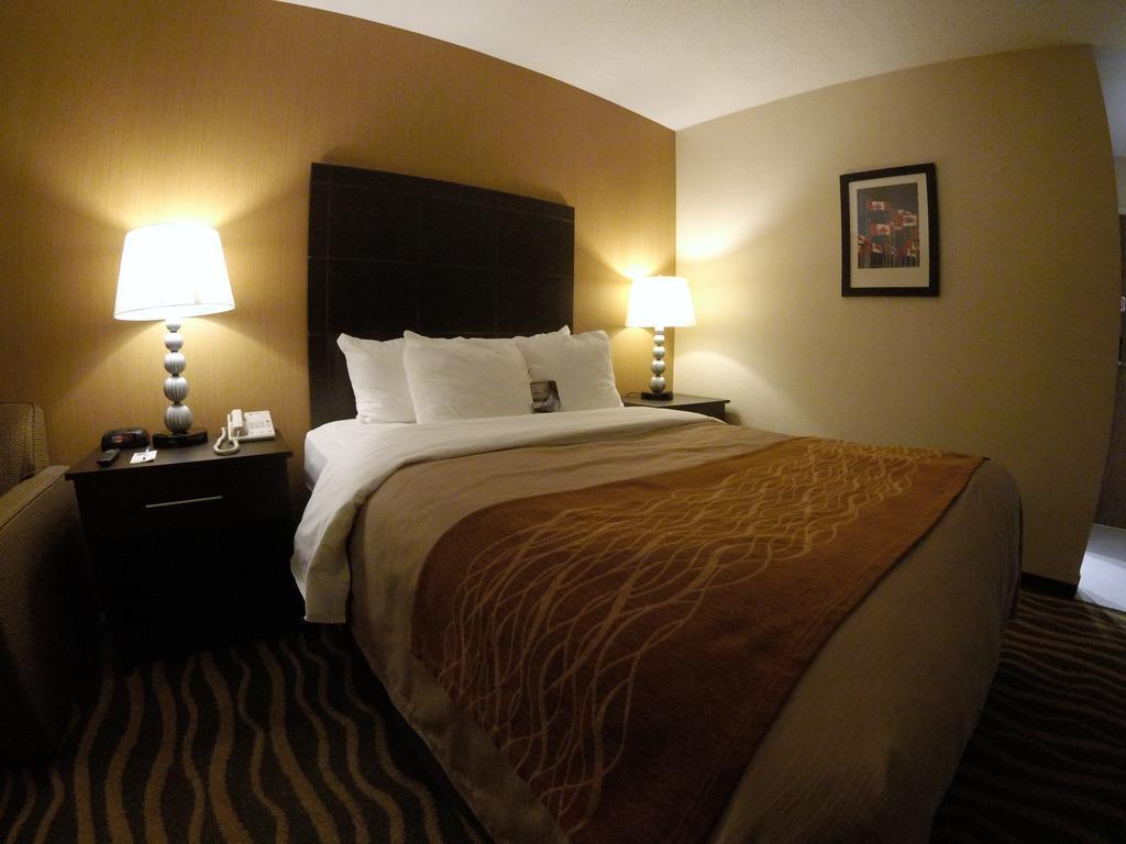Comfort Inn Barrie Exterior foto